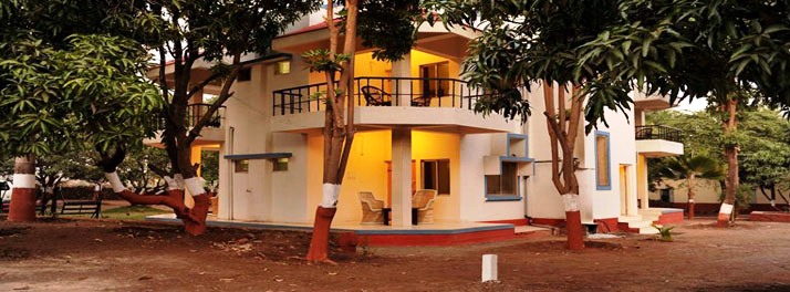 1432/Camp Leo & Gir Pride Resort - Gir National Park 03.jpg